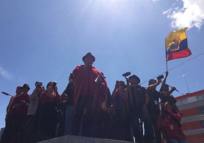 El movimiento indígena y la insurrección de los zánganos
